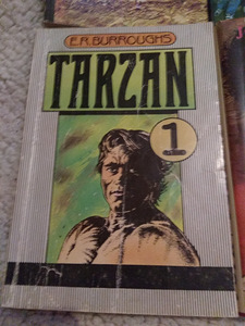 Joan Collins, Gerald Durell,Tarzan,Mõista mind teismelist. (3 foto / 8)