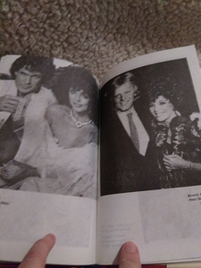 Joan Collins, Gerald Durell,Tarzan,Mõista mind teismelist. (8 foto / 8)