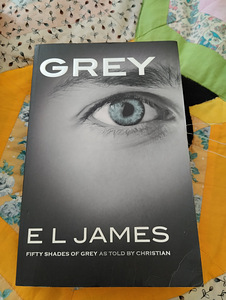 E.L.James viiskümmend halli varjundit, terve sari (9 foto / 9)