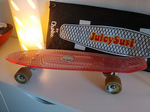 (Choke Juicy Susi) Led ratastega rula ja seljakott (4 foto / 8)