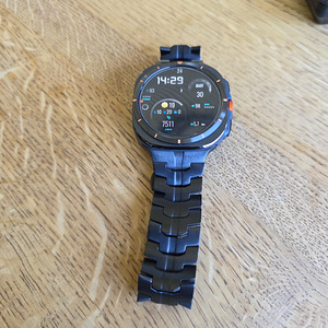 Samsung Galaxy Watch ULTRA (2025) (1 фото из 1)