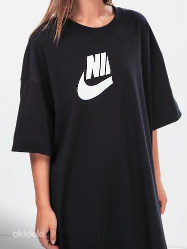 Nike T-särgi kleit (foto #1)