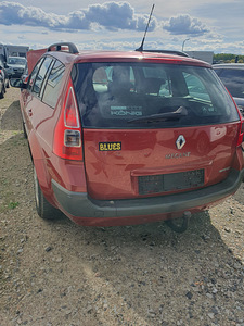 Renault Megane (2 фото из 10)