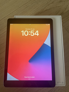 Продается Apple IPad 6th generation WiFi-Cellurar (2 фото из 3)