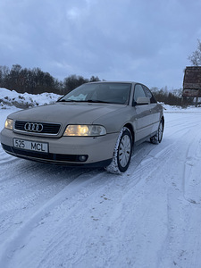 Audi a4 1.6 74kw (1 foto / 6)