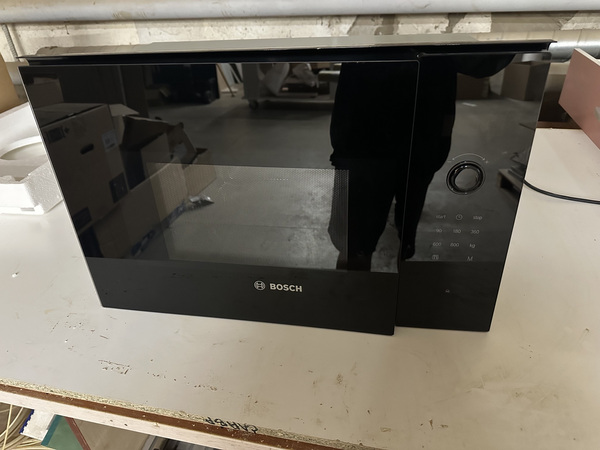 Bosch BFL 553 m
