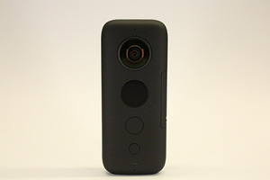 Insta360 ONE X - 360 Камера (1 фото из 4)
