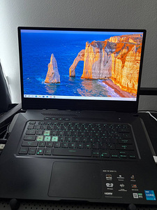 Asus TUF 15 (1 foto / 3)