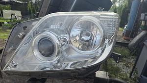 Esituled Toyota Land Cruiser 150 jaoks (3 foto / 9)
