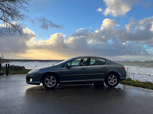 Peugeot 407 (7 фото из 11)