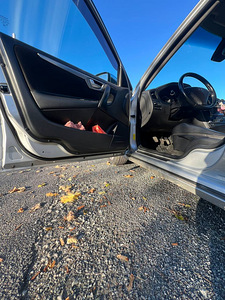 Volvo S60 (12 фото из 15)