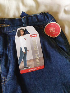 Uued Levi's tüdrukute teksad s152 (4 foto / 4)
