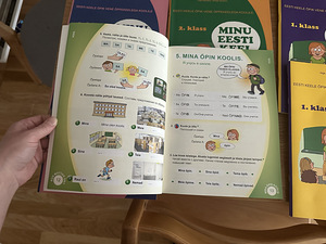 Uued õpikud, uued õpikud "minu eesti keel" (4 foto / 8)