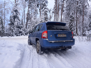 Jeep Compass 2.4 2007 atm (4 foto / 15)