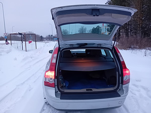 Volvo v50 2.od 2006 (9 foto / 15)