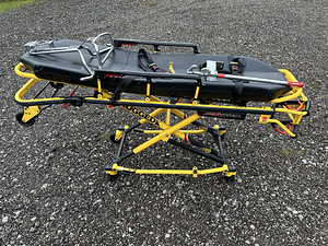 Müüa kiirabiauto kanderaam Stryker (1 foto / 6)