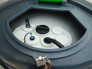 UUS VÄIKETANKLA - KÜTUSEMAHUTI 2500L (7 foto / 8)