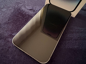 iPhone 14 Pro, Deep Purple, 256GB (2 foto / 4)