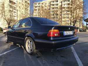 BMW 530d (3 фото из 10)