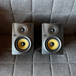 Behringer Truth B1030A stuudiomonitorid (1 foto / 2)