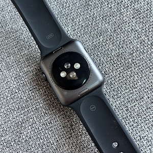 Apple Watch Series 3 42mm GPS Aluminum (3 foto / 3)