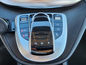 Mercedes-Benz V 250 Avangarde 4 matic 2.1 140kW (11 foto / 14)