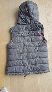 Laste soe vest suurus140/146 (2 foto / 3)