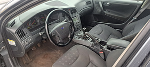 VOLVO V70 D5 2.4 120kw (7 foto / 7)