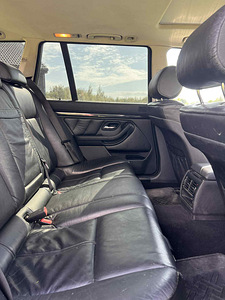 BMW 525i touring manual (9 foto / 10)