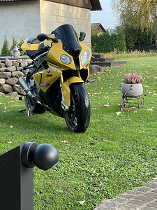 BMW S1000RR (2 фото из 2)