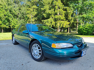 Ford Thunderbird 4.6 V8 (1 foto / 12)