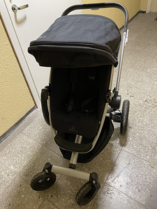 Quinny Buzz 4 jalutuskäru vankrikorviga