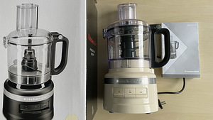 Кухонный комбайн KitchenAid (1 фото из 2)
