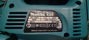 Elektriline tikksaag Makita 4329 (2 foto / 3)
