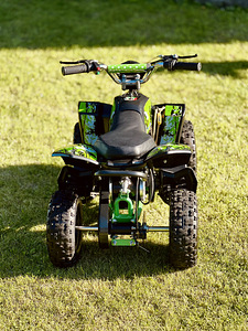 Laste elektri atv (5 foto / 10)