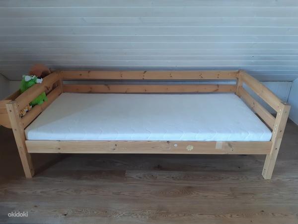 Кровать с матрасом Sleepwell (фото #1)