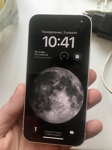 iPhone 14 128гб (3 фото из 3)
