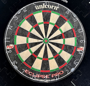 Nooleviske märklaud Unicorn Eclipse Pro (1 foto / 3)