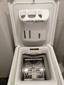 Pesumasin Whirlpool AWE 2550 (3 foto / 5)