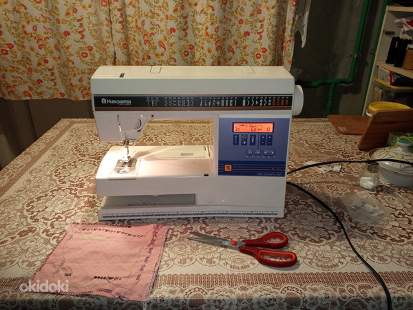 Швейная машина Хускуварна 350 (фото #1)