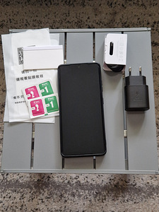 Samsung S21 Ultra 512gb (2 foto / 6)