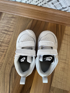 Кроссовки Nike размер 23.5 (2 фото из 6)