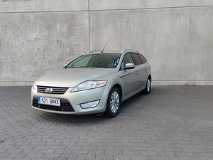 Ford Mondeo Ghia (1 foto / 14)