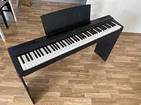 Yamaha digitaalne klaver P-125 koos jalgadega