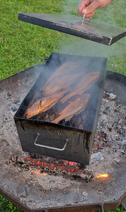 Suitsukoda roostevaba terasest (mõõt 500x300x200mm) (6 foto / 7)