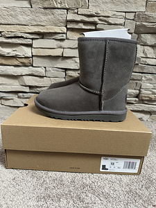Müüa uued laste UGG Classic II talvesaapad s.31 (1 foto / 9)