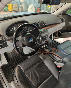 BMW x5 e53 facelift 3.0d 160kw (7 foto / 9)