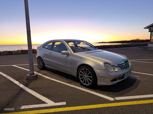 Mercedes Benz sportcoupe c220 105 kW 6-manuaal (2 foto / 7)