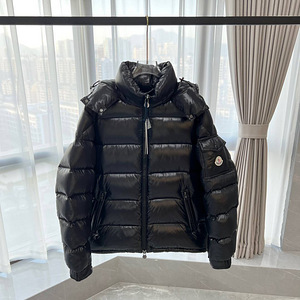 Moncler Maya sulejope (1 foto / 4)
