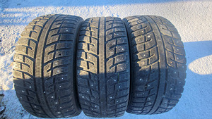 TALVEREHVID Kumho I`Zen KW22 ; R17; 225 55 17 (1 foto / 5)